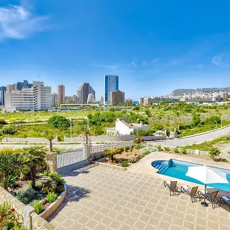 Puchero - Plusholidays ヴィラ カルプ