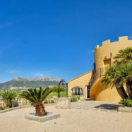 Puchero - Plusholidays * Calp