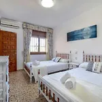 Puchero - Plusholidays Vila *